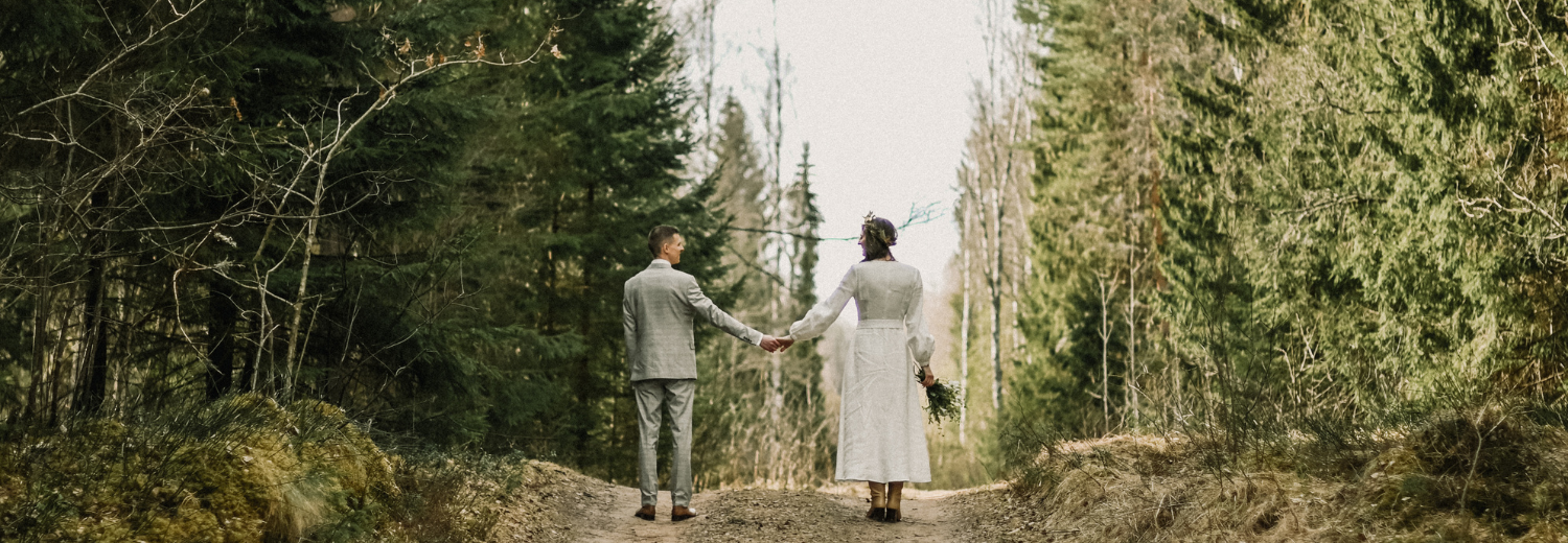 wedding in latvia in a forest
